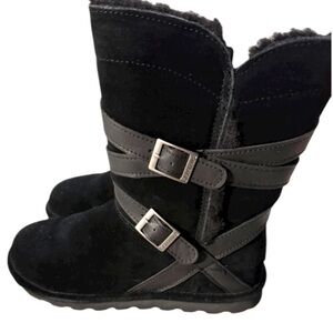 BearPaw Black Winter Boots with Buckle Straps